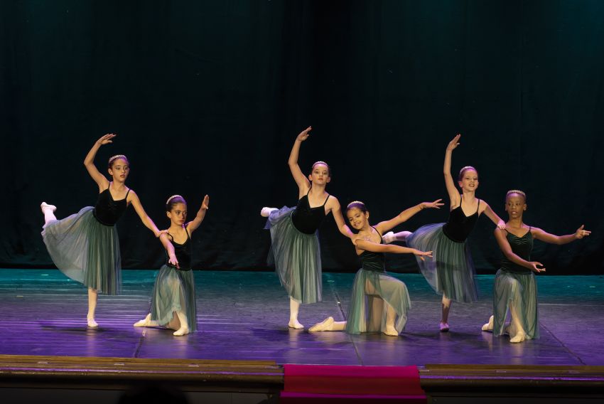La Escuela de Danza Las Torres despide  el curso con una gran exhibición